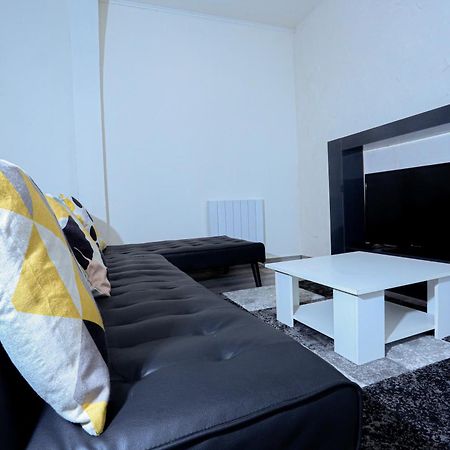 Elegant Appartement Bord De Seine Montereau-Fault-Yonne Exterior foto